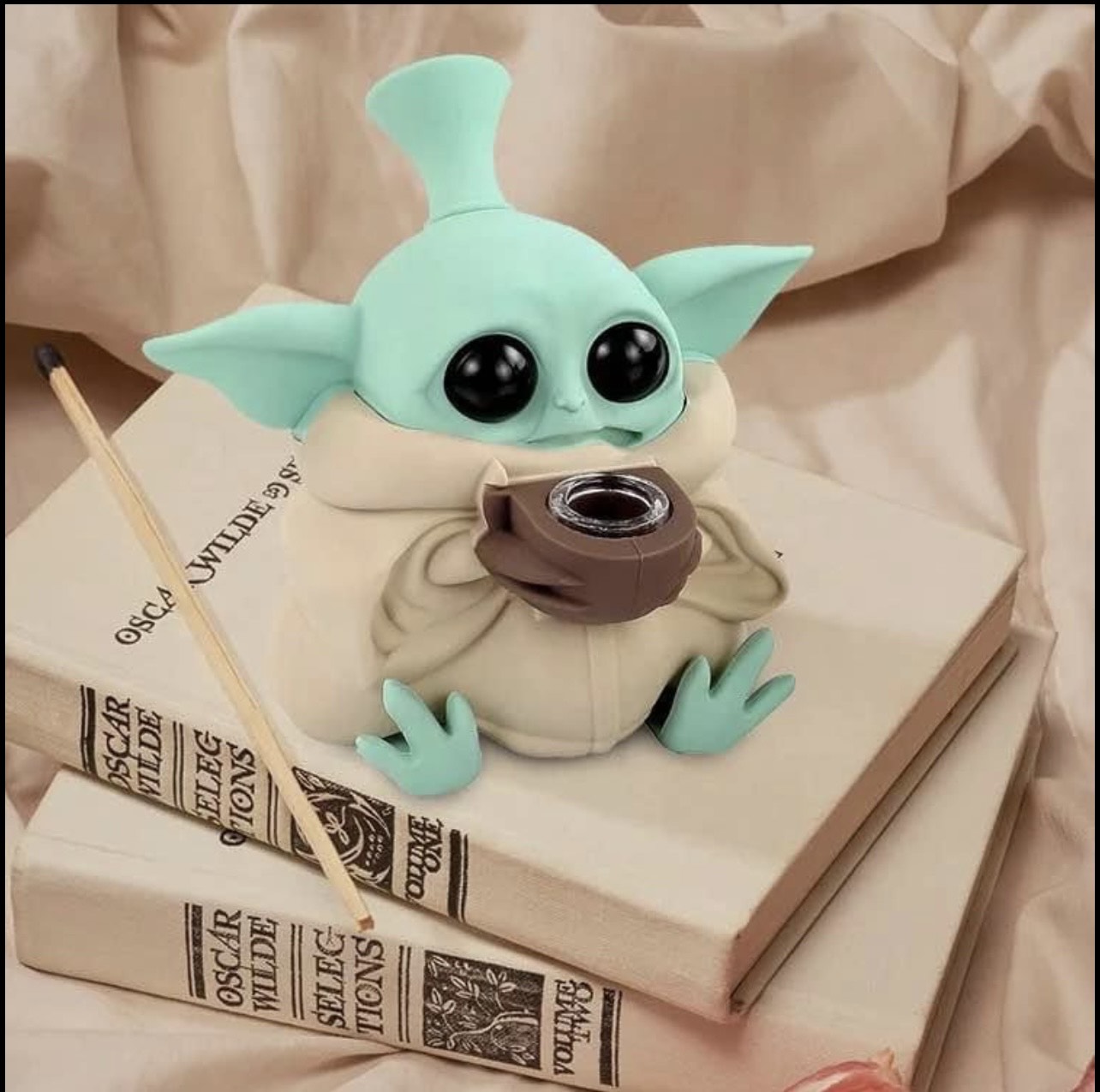 Grogu"The Child" Silicone with 9-Hole Glass Bowl, Jedi Collect.